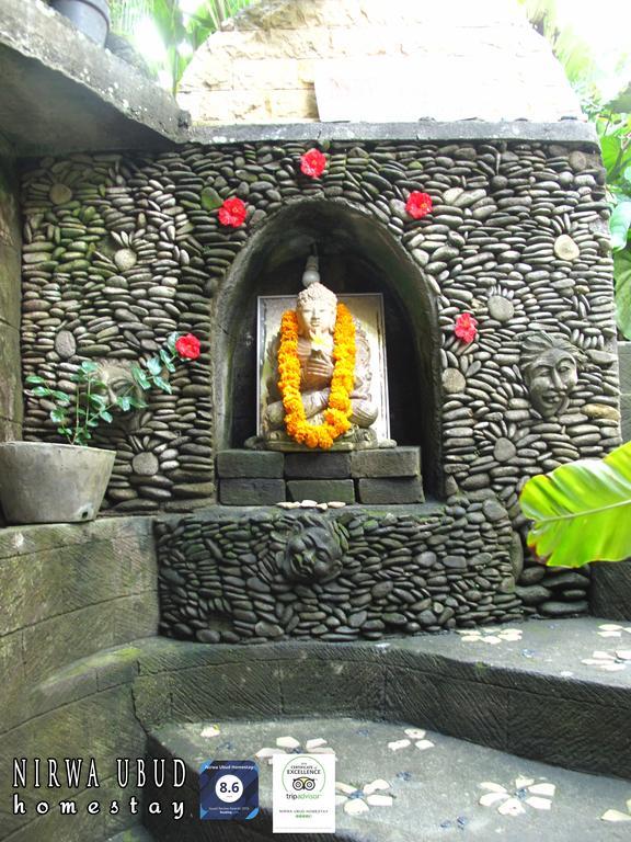 Nirwa Ubud Homestay Buitenkant foto
